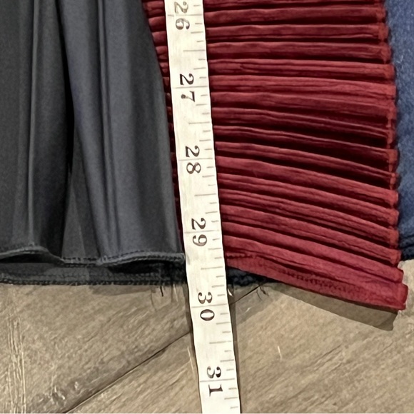 Stella Marina Collezione Skirt - Size Medium - Picture 12 of 13